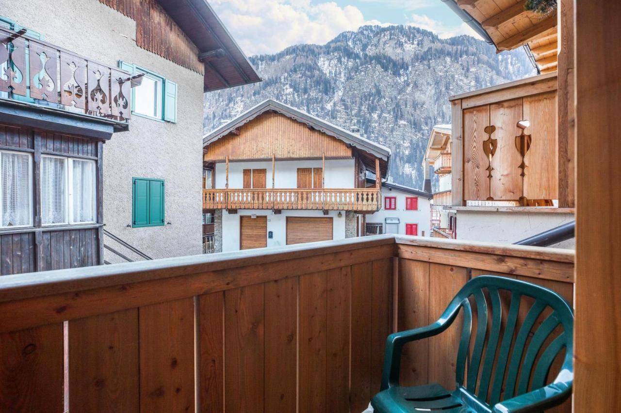 Chalet Osmar Suite 2 Campitello di Fassa Ngoại thất bức ảnh