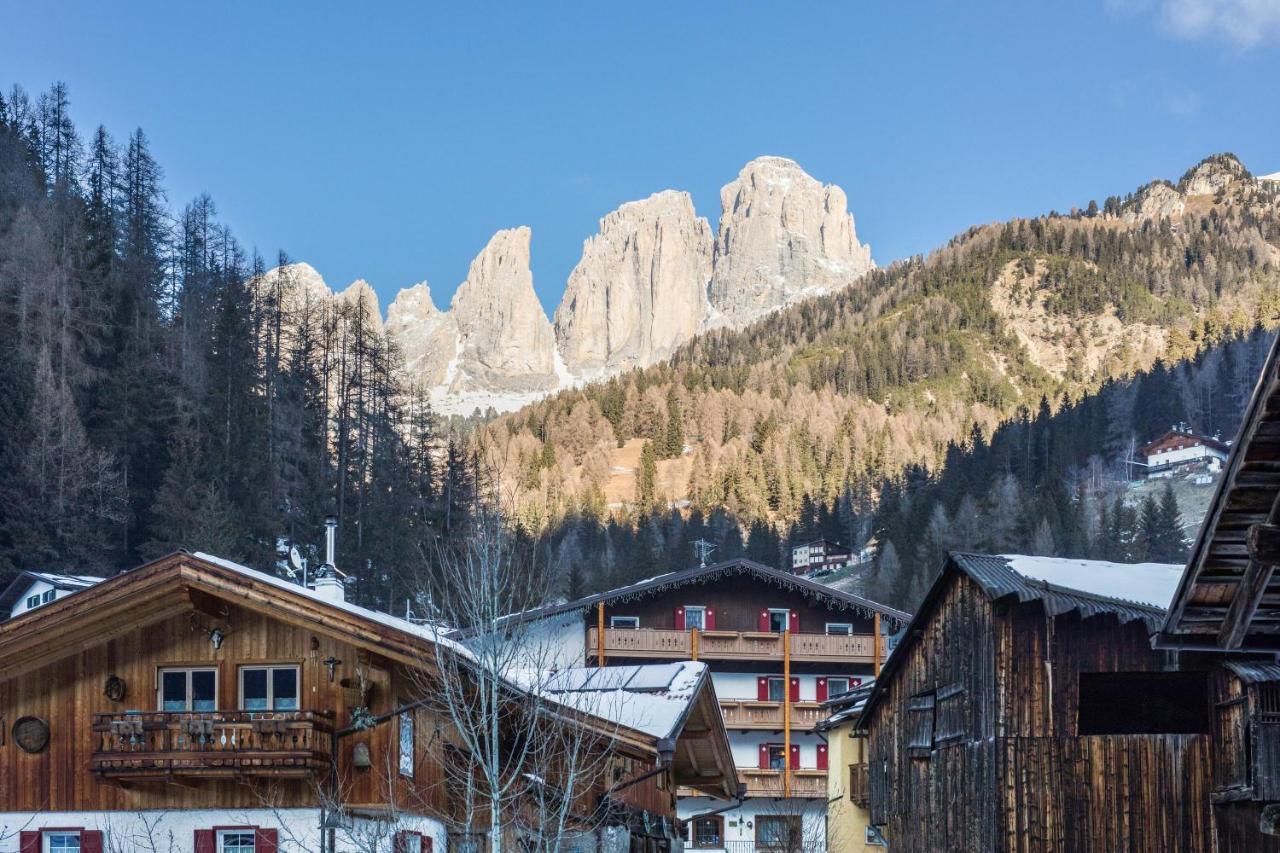 Chalet Osmar Suite 2 Campitello di Fassa Ngoại thất bức ảnh